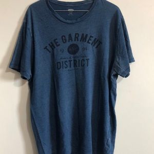 Men’s old navy shirt